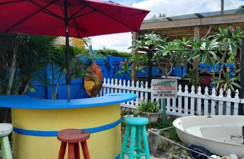 Greenacres Apartment | Susan and Ledif's Tropical Hideaway