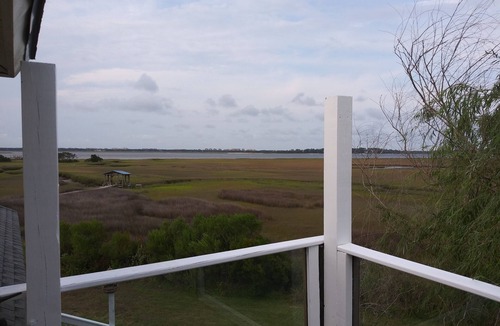 Northside House | Susie's Seaside Sanctuary is perfect for the nature lover, yet elegant inside.