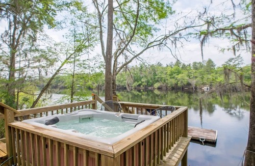 Bell House | Suwannee River Hideaway