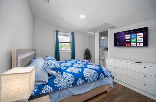 Orange Park House | Sweet Home w/Heated Pool in Orange Park near 295
