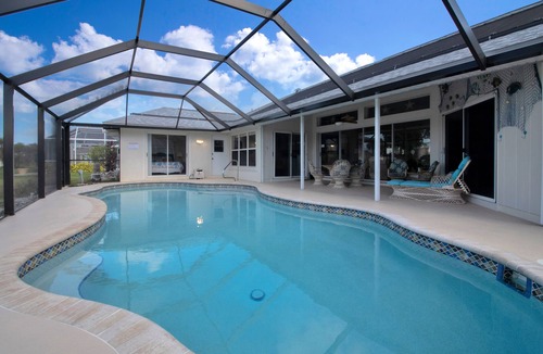 Broadmoor House | Sweet T Villa! Private heated pool! Beaches, golf courses and amenities!