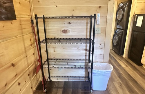 Union Mills Cabin | Sweet Thang - Hot Tub, Fireplace, Hiking, View