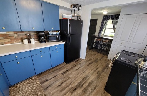 Inverness Cottage | Sweetwater Cottage - Waterfront and Pet Friendly! Canoe and kayaks provided!