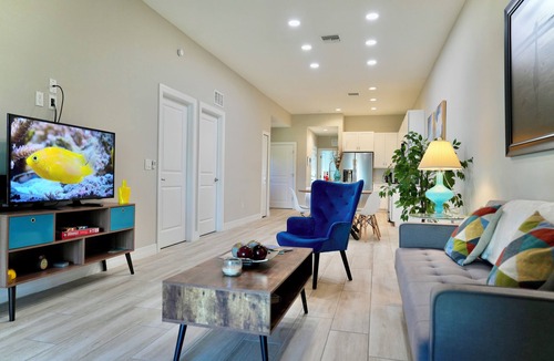 Cypress Lake House | SWFL: Lake McGregor 3 bedroom Home - Entire Home!