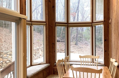 Pickens Cabin | Table Rock SC Getaway