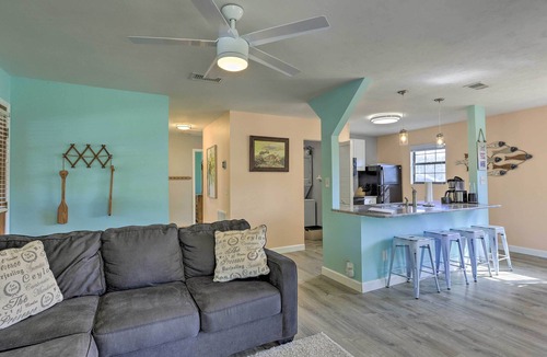 Steinhatchee Cottage | Tailing Tides Getaway w/Covered Boat Parking!