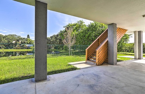Port Tampa City Cottage | Tampa House w/Patio, Near Downtown & Beaches!