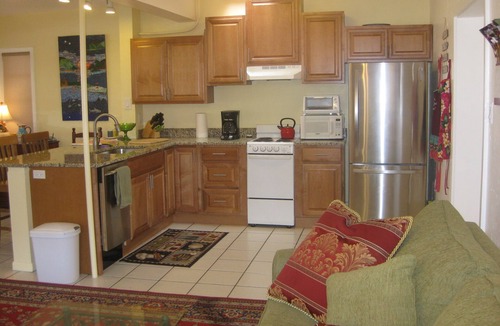 Siesta Key Apartment | Tangerine Dream, a peaceful getaway just 1.5 miles from beach & village