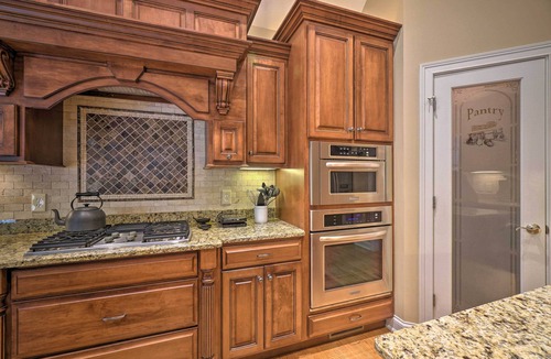 Tellico Village House | Tellico Village Getaway w/Theater, Game Room
