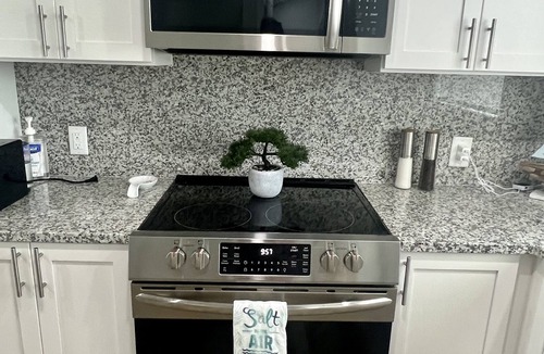 Marathon Condo | tEscape to Paradise at Ocean Isles Fishing Village!
