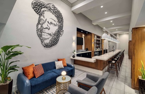 Fairlie-Poplar Historic District Hotel | The American Hotel Atlanta Downtown, Tapestry Collection by Hilton