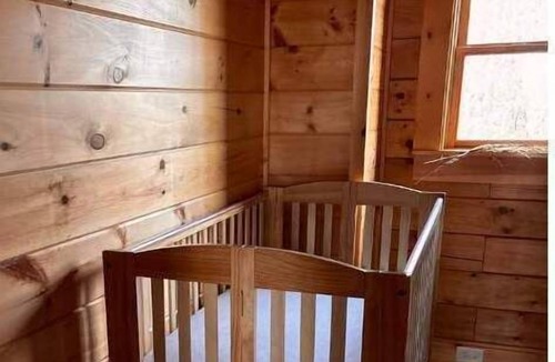 Mountain Rest Cabin | The Ark Cabin