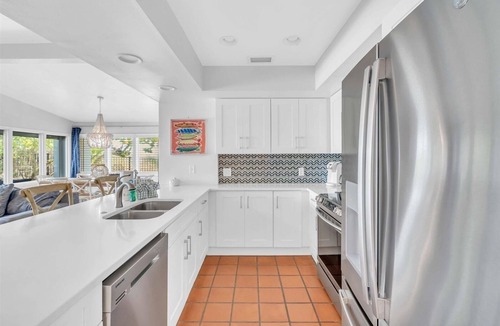 Anna Maria Villa | The Beach House 3 Bedroom Home by RedAwning