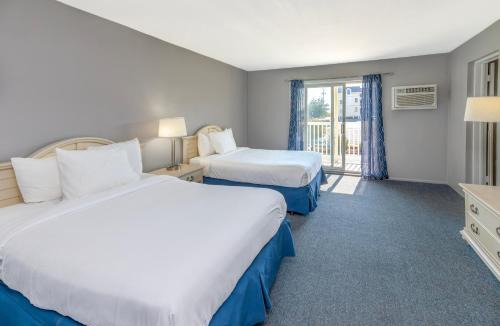 Ship Bottom Hotel | The Beach House at Drifting Sands