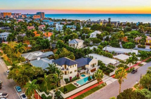 Saint Armands Key House | The Big Top