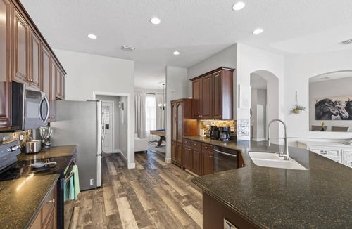 Palm Coast House | The Black Porcupine | Private Pool | Pool Table & Arcade | Large Home | Child Friendly | Palm Coast