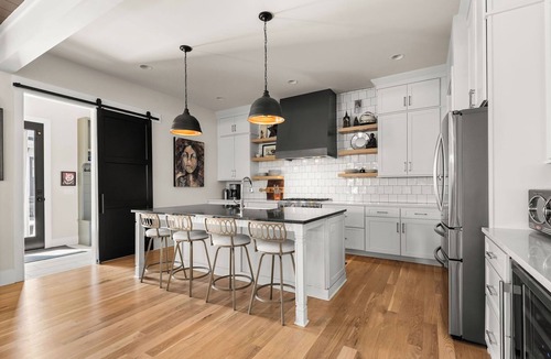 Sylvan Heights House | The Blue Note - Luxe Outdoor Retreat & Pool - Close to Downtown