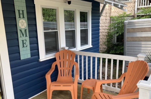 Daytona Beach Cottage | The Blue Pearl Cottage (Only minutes to the beach!)