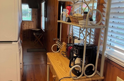 Clayton Cottage | The Blue Ridge Cottage with large deck & mountain view