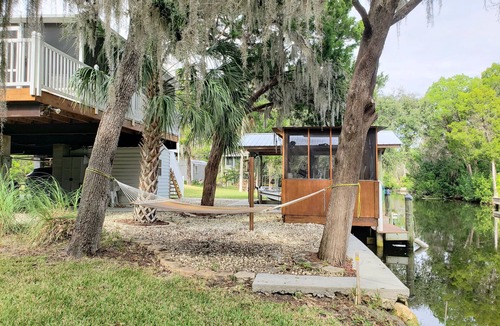 Crystal River House | The Bonefish—Mellow Ozello Canal Stilt Home—Kayaks, Dock, King Beds, Gulf Access