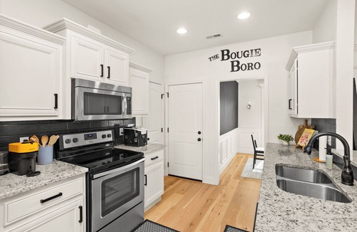 Walterhill House | The Bougie Boro 4BR 2BA