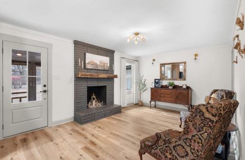 Statesboro House | The Burkhalter House -perfect family stay near GSU