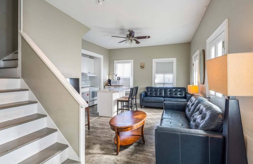 Downtown Apartment | The Collins - On Duval Street