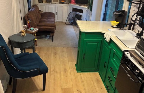 Jonesboro House | The Comfy-Cozy Camper