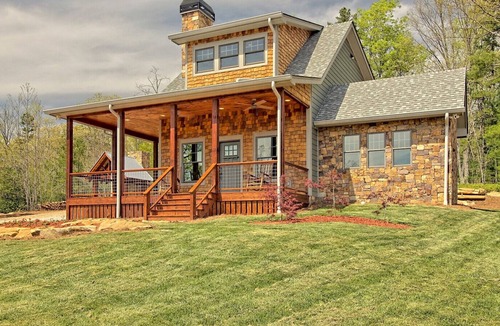 Clarkesville Cottage | The Cottage at Panther Creek