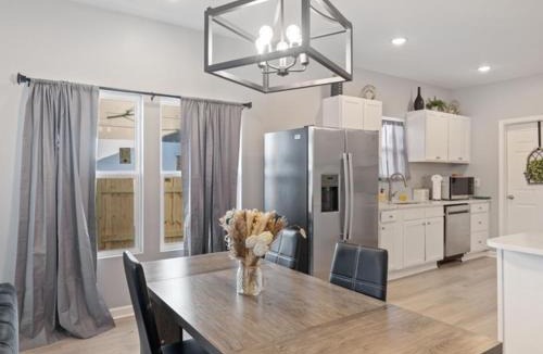 Birmingham House | The Cozy Connection