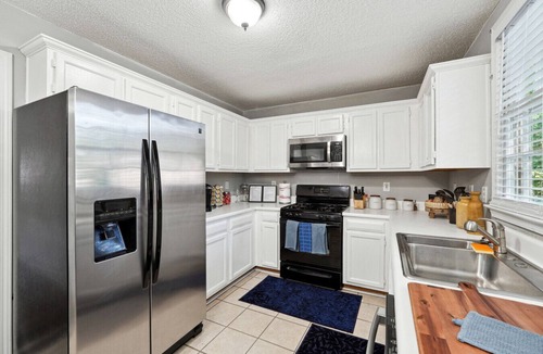 Johns Creek House | The Cozy Nest - Home Away From Home