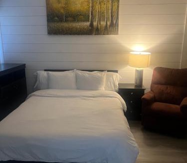Green Acres Apartment | The Cozy Place