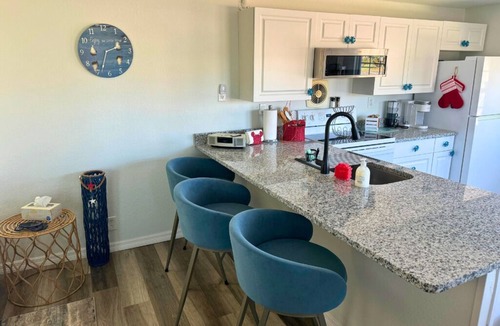 Flamingo Bay House | The Crab Shack - Cozy Comfort in Flamingo Bay - 2Bed/1Bath