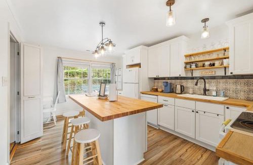 Canton Apartment | The Crows Nest - Apartment in Asheville near the Smoky Mountains!