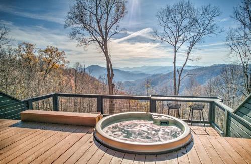 Clyde Villa | The Cypress Villa where luxury & nature meet