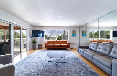 North Beach Apartment | The Desoto - Oceanview Inn