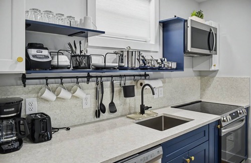 Atlanta House | The Dresden Den - Private Guest Suite & Covered Parking