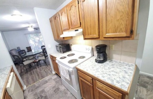 Anderson Apartment | The East Side Stay Entire Unit