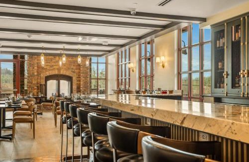 Blowing Rock Hotel | The Embers Hotel