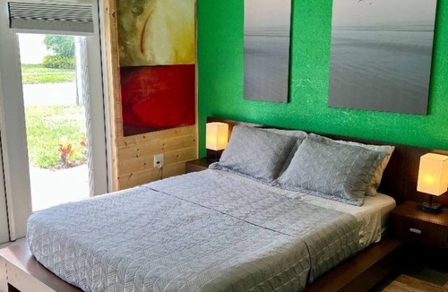 Nichols Apartment | The Exclusive Tatman Evergreen Suitenn
