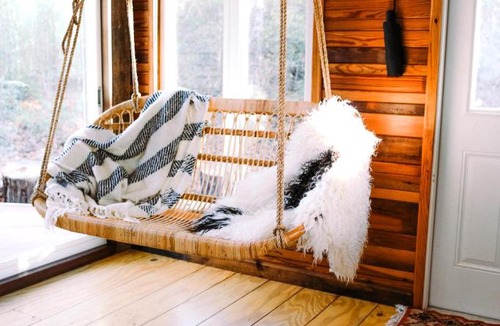 Fairview Apartment | The Forest Bathhouse - Sauna, Soak, & Luxury