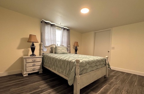 Cypress Lake House | The Getaway House! 10-15 Minutes away from the beach and downtown Fort Myers.