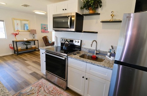 Flamingo Bay House | The Golden Flamingo – 2B/1Ba – Pool & Boat Ramp in Flamingo Bay