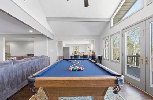 Gainesville House | The Goldeneye Getaway with Dock!
