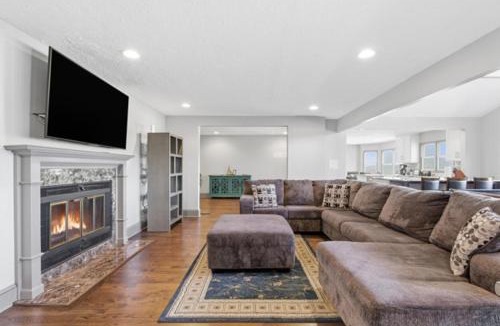 Gainesville House | The Goldeneye Getaway with Dock!