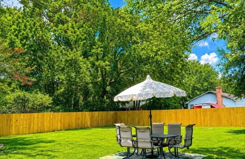 North Charleston House | The Green Haven Park Circle & Airport
