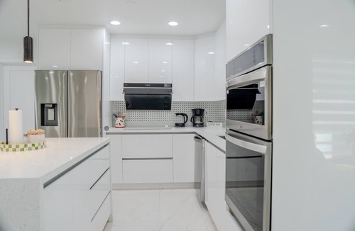 Pembroke Pines House | The Green House - Fully Renovated 3Bed 2Bath Home with spacious backyard