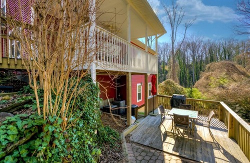 Lynn House | The Haven - Charming Tryon house - A haven from everyday life