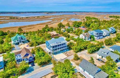 Broadkill Beach House | "The Haven of Rest" – Multi-Gen Luxury Beach House w/Elevator & Rooftop Views!