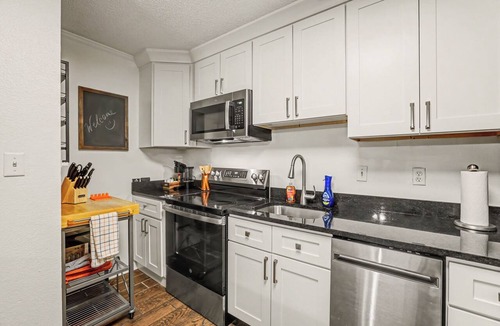 Tallahassee Apartment | The Hayden- 1 bedroom near FSU Stadium